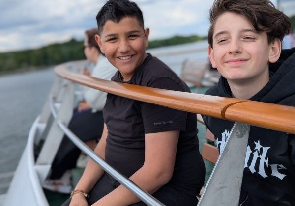 361e8f57-015f-4171-94c9-6054b198a49f